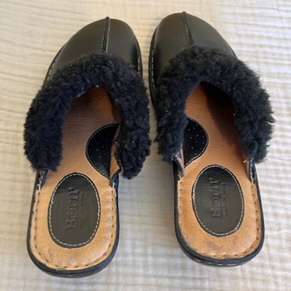 Born / B.O.C. Black Leather Shearling Wedge Clogs 10 - Picture 9 of 11